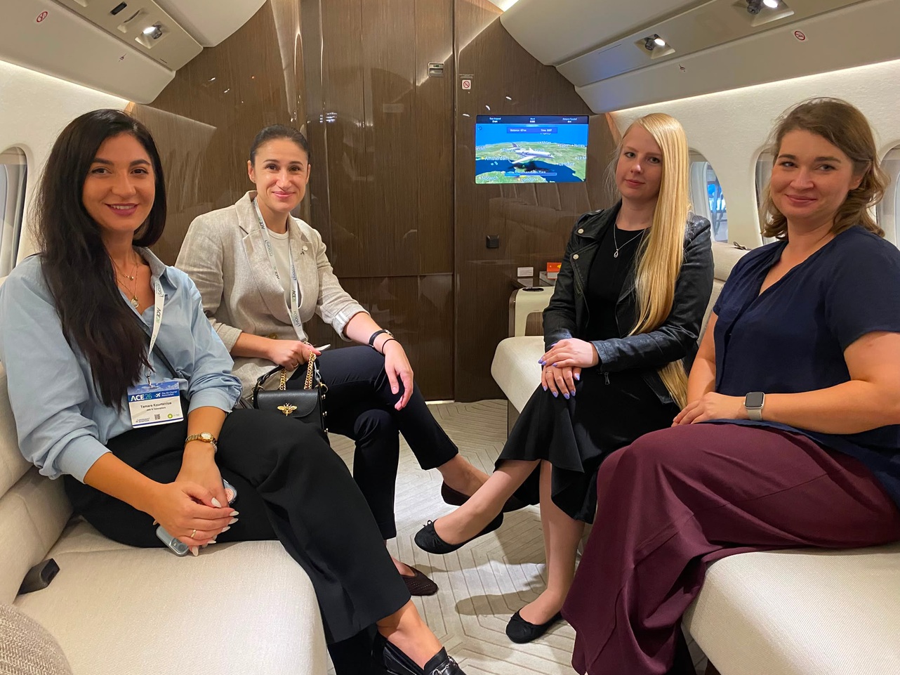 Команда Jets & Helicopters на выставке Air Charter Expo 2026 в Лондоне