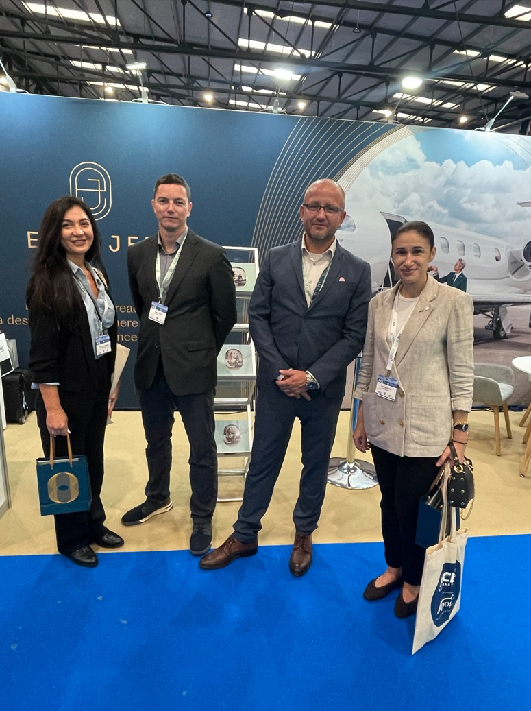Профессионалы бизнес-авиации на выставке Air Charter Expo 2026